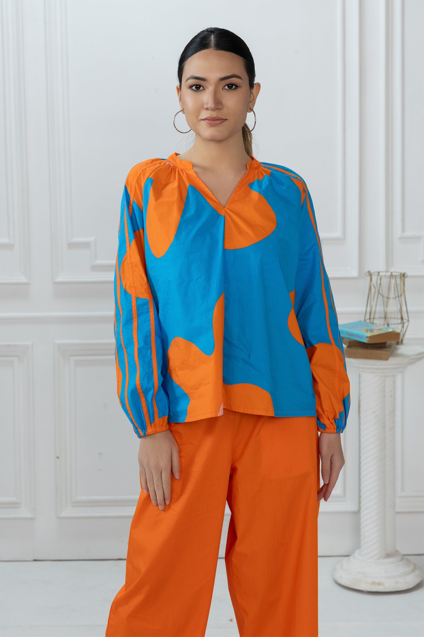 Amy Top - Blue Bold Floral